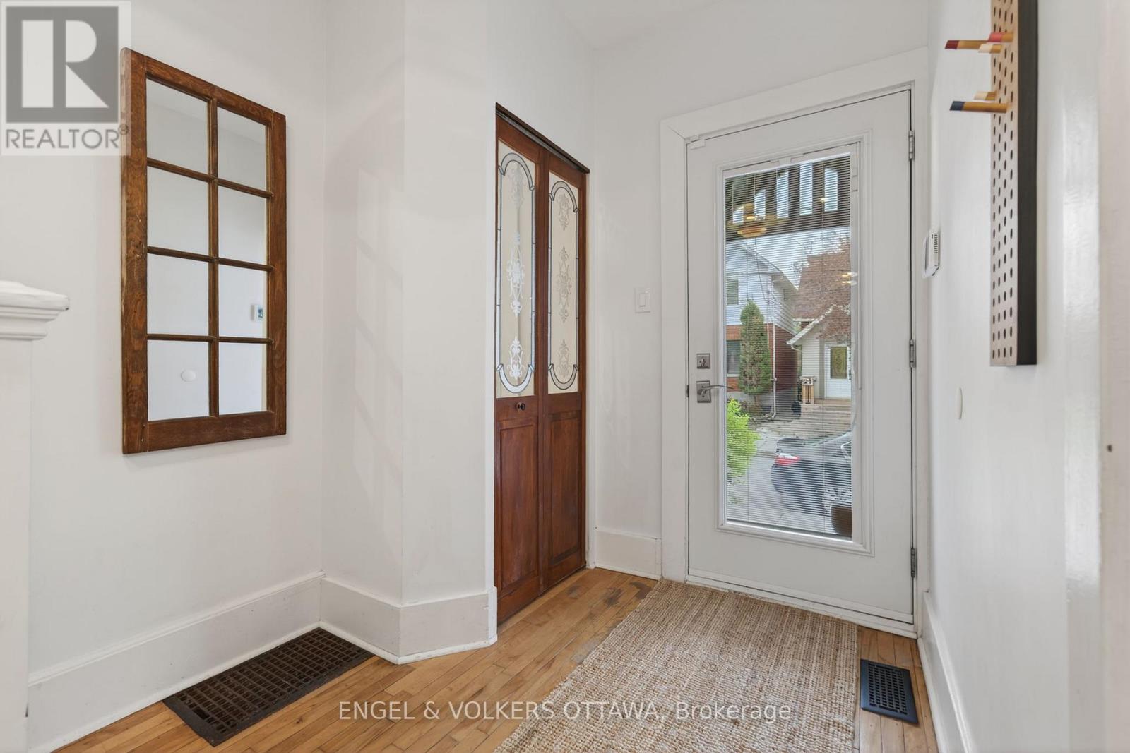30 Roslyn Avenue, Ottawa, Ontario  K1S 4W3 - Photo 4 - X13148770