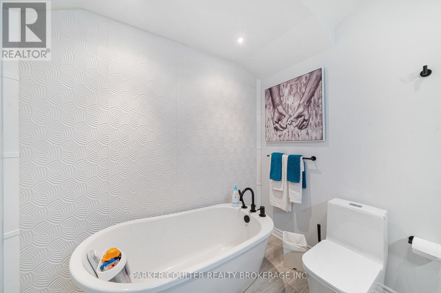 49 Victoria Street E, Innisfil, Ontario  L0L 1L0 - Photo 43 - N13141172