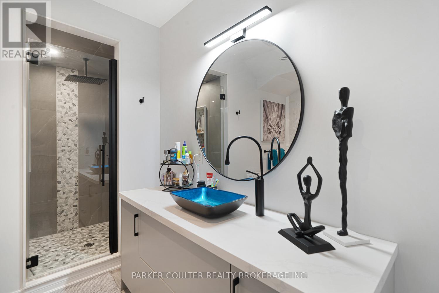 49 Victoria Street E, Innisfil, Ontario  L0L 1L0 - Photo 42 - N13141172