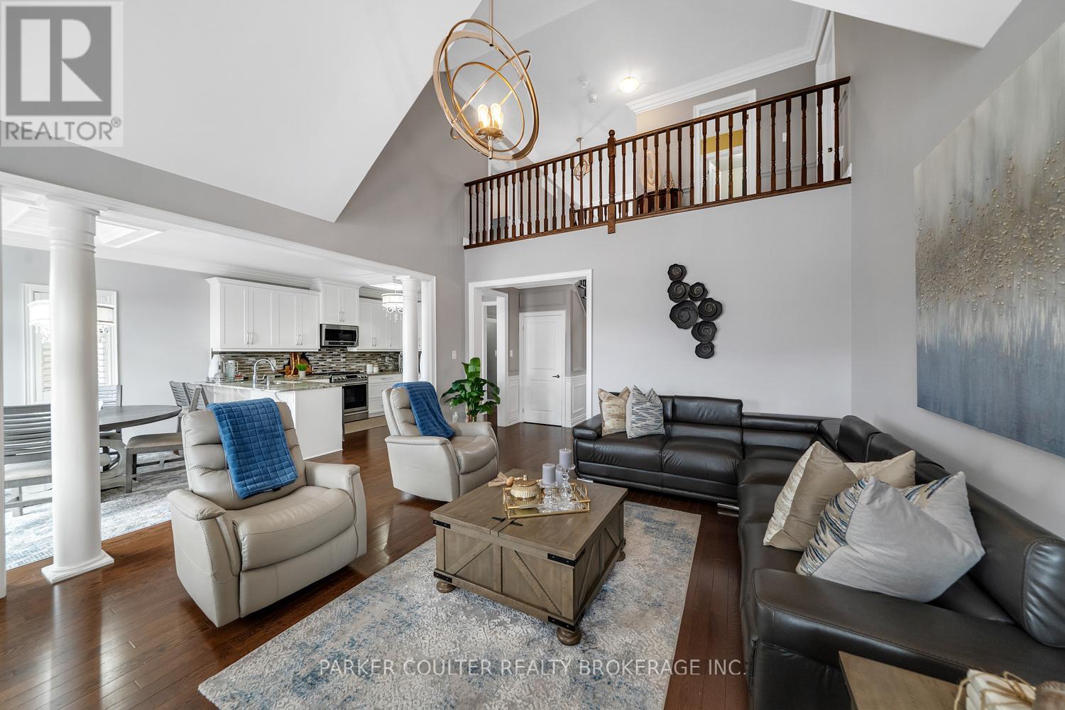 49 Victoria Street E, Innisfil, Ontario  L0L 1L0 - Photo 6 - N13141172