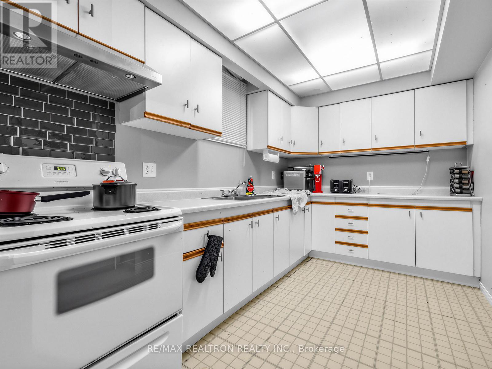 1338 Killarney Beach Road, Innisfil, Ontario  L0L 1W0 - Photo 46 - N13146666