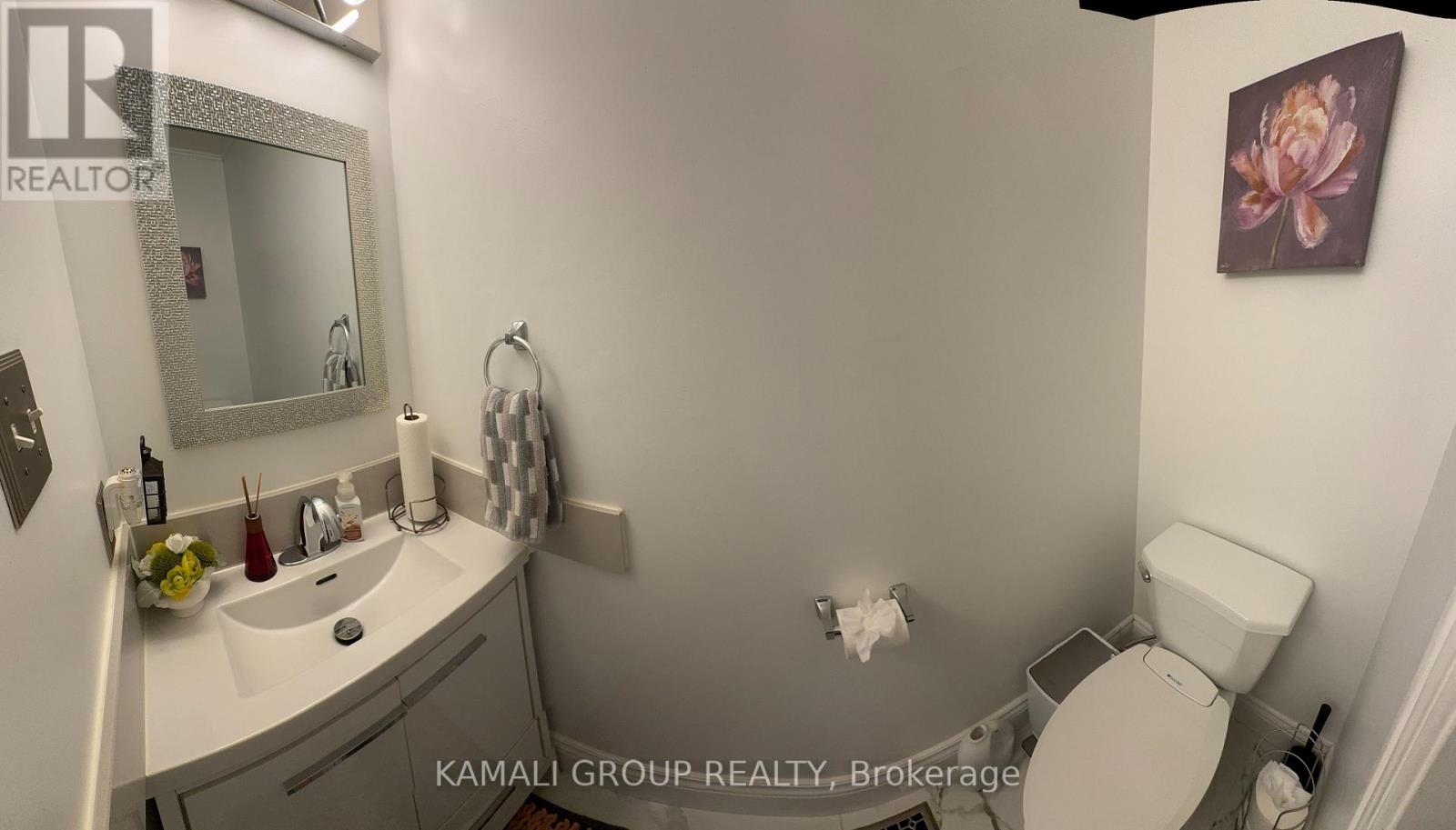 2 Ross Linton Drive, Aurora, Ontario  L4G 6T3 - Photo 7 - N13146724