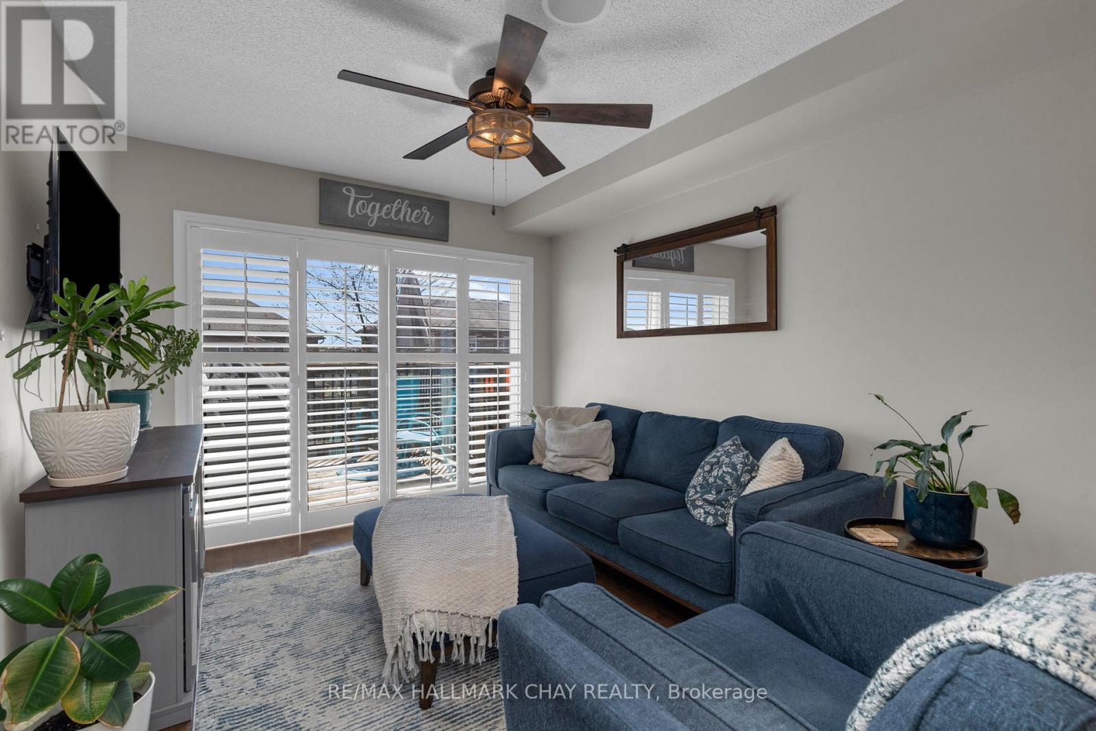 1403 Benson Street, Innisfil, Ontario  L9S 0C7 - Photo 4 - N13146752