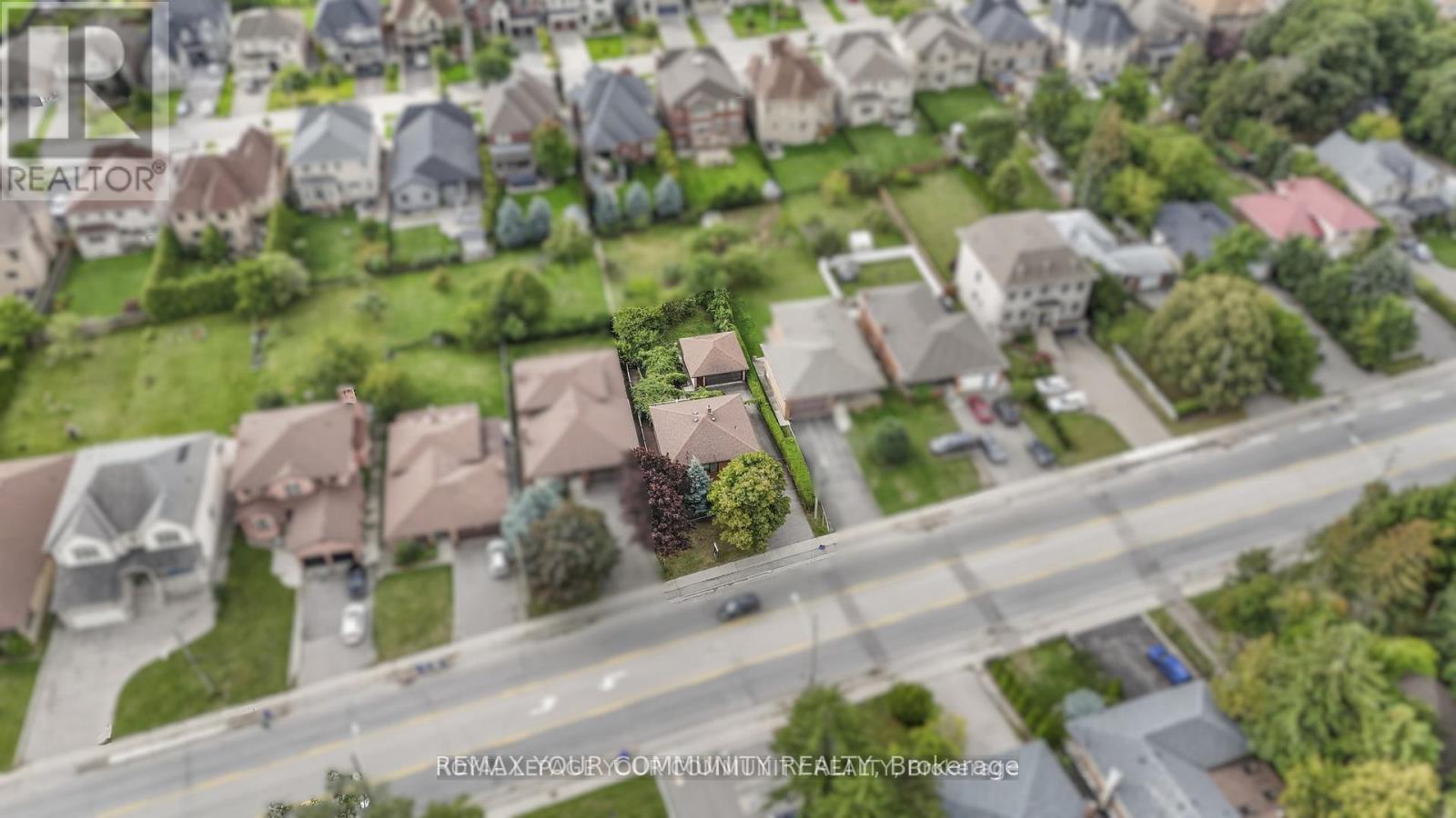 221 Elgin Mills Road W, Richmond Hill, Ontario  L4C 4M1 - Photo 36 - N13146728