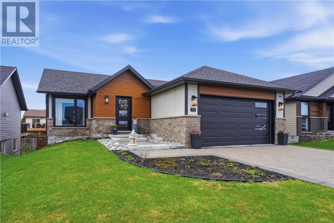 46 Meadowgreen Drive, Garson, Ontario P3L 0B1 - Photo 1 - 2127895