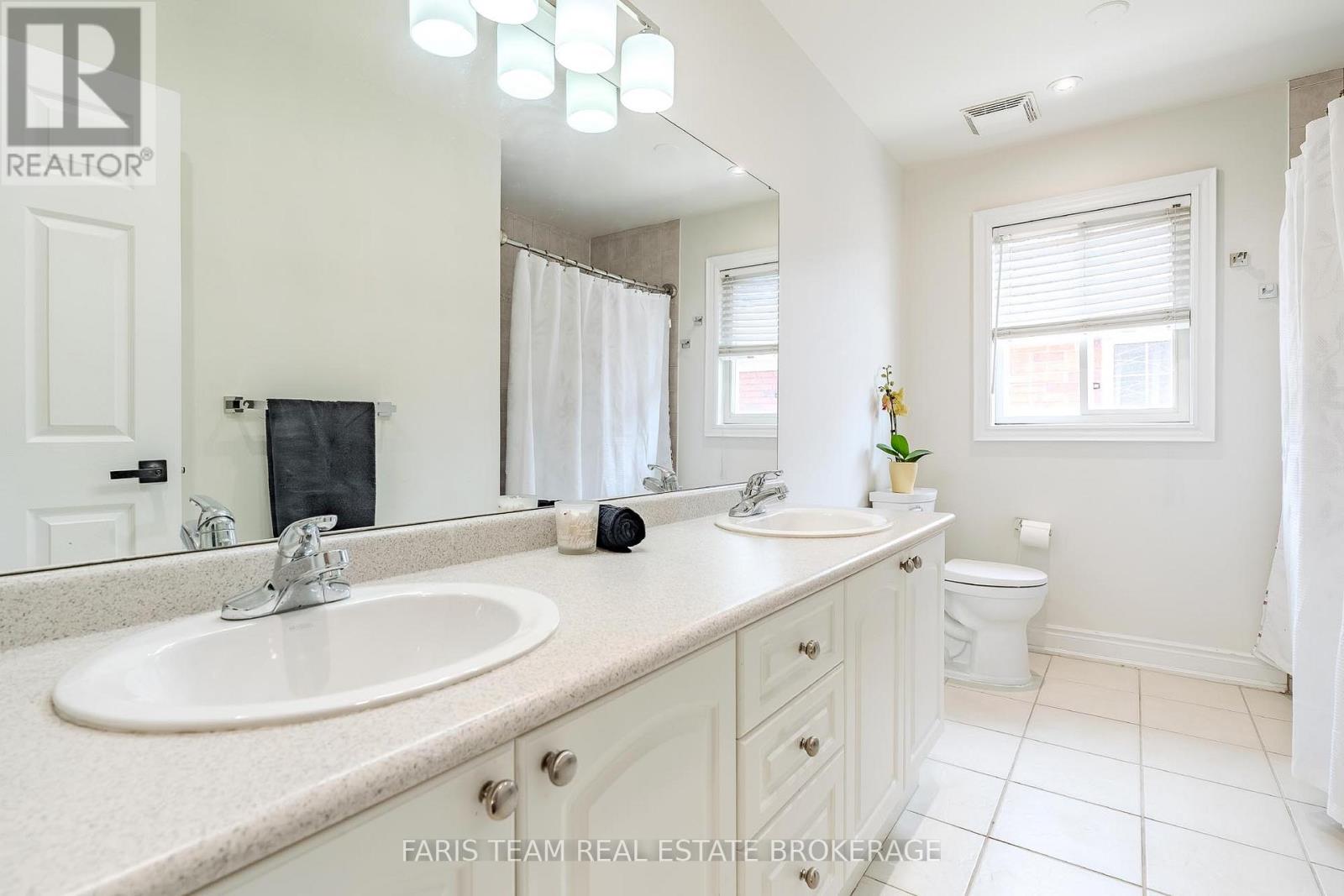 49 Prince William Way, Barrie, Ontario  L4N 0Y9 - Photo 29 - S13142092