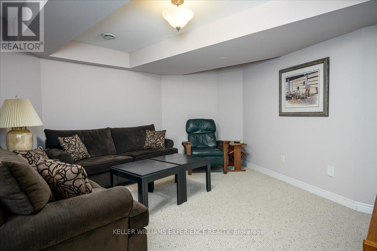 25 Muir Drive, Barrie, Ontario  L4N 0J1 - Photo 43 - S12986590