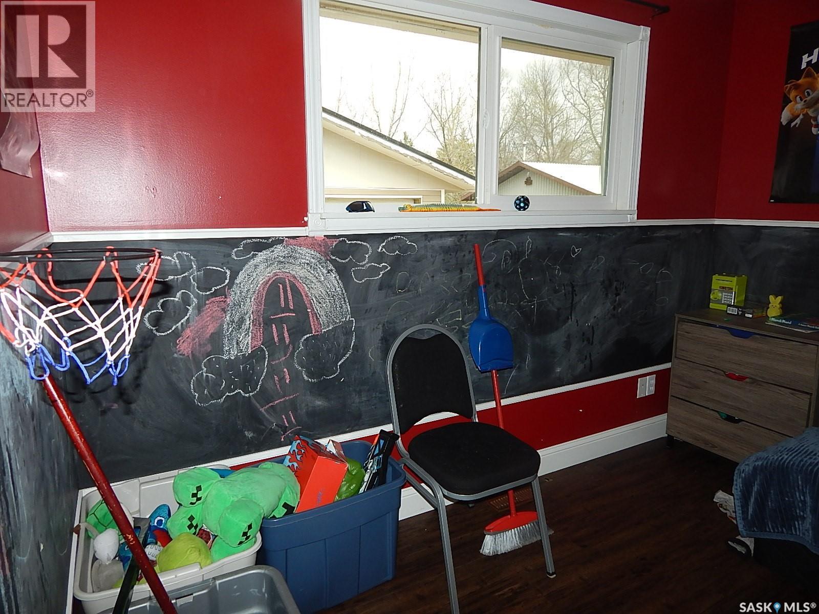 222 Westview Drive, Coronach, Saskatchewan  S0H 0Z0 - Photo 21 - SK035321