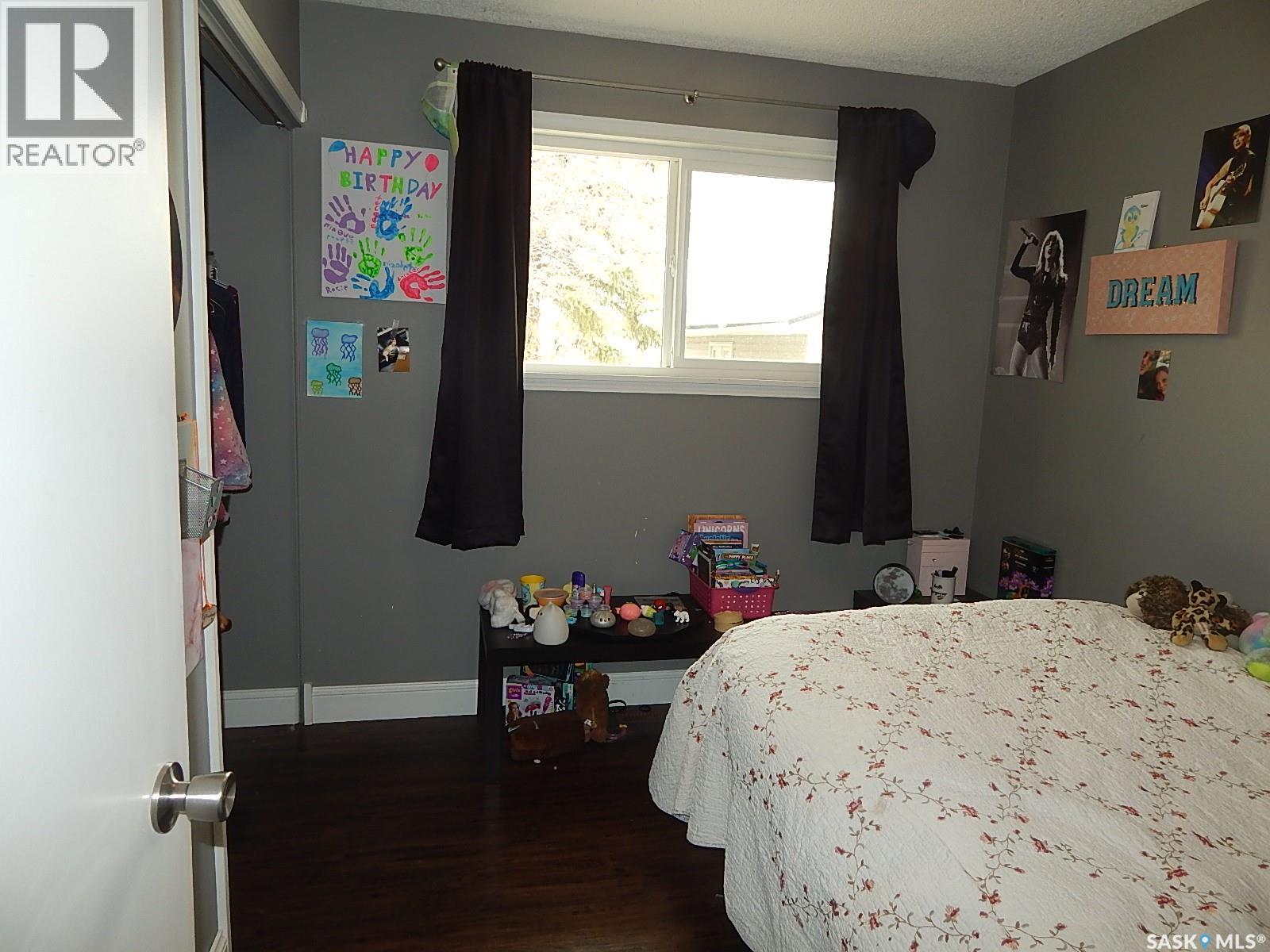 222 Westview Drive, Coronach, Saskatchewan  S0H 0Z0 - Photo 24 - SK035321