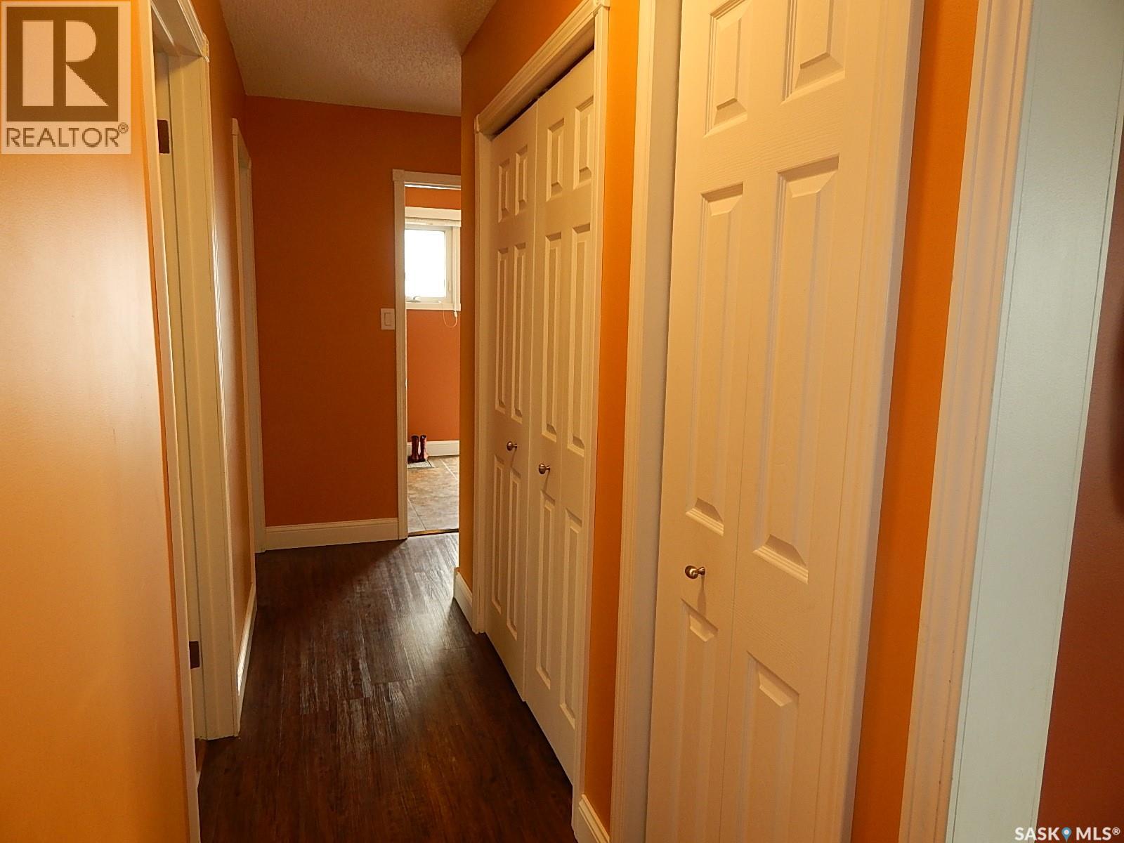 222 Westview Drive, Coronach, Saskatchewan  S0H 0Z0 - Photo 18 - SK035321