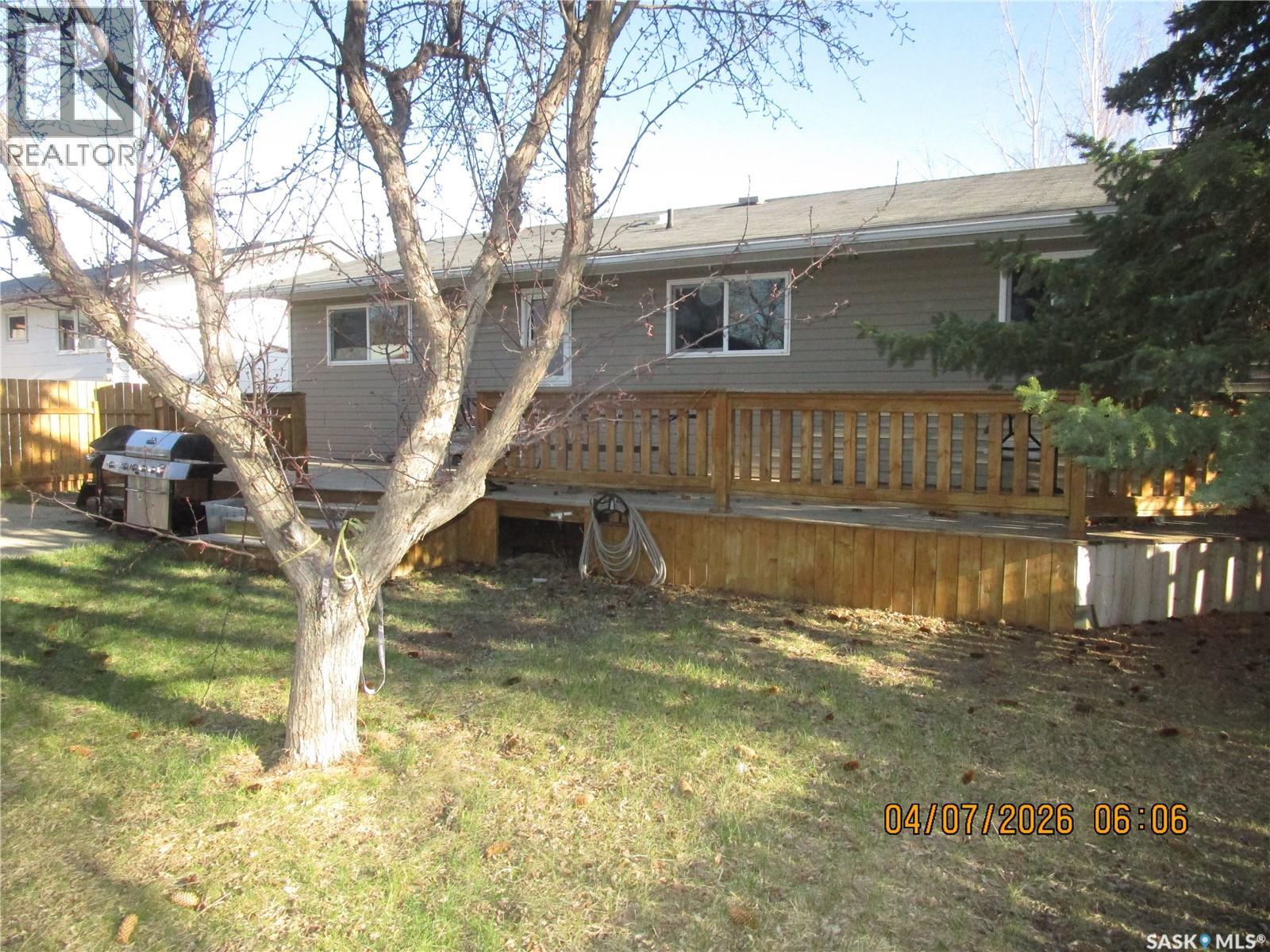 222 Westview Drive, Coronach, Saskatchewan  S0H 0Z0 - Photo 2 - SK035321
