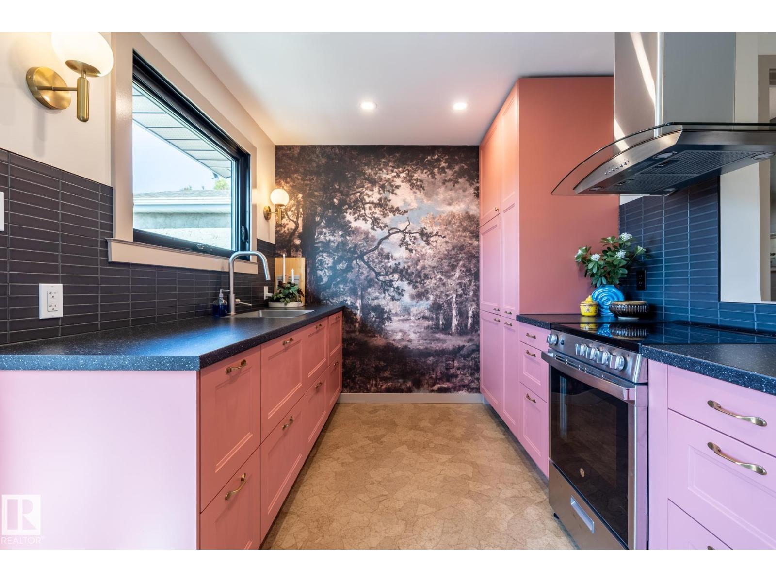 3615 43 Av Nw, Edmonton, Alberta  T5L 4J5 - Photo 6 - E4488755