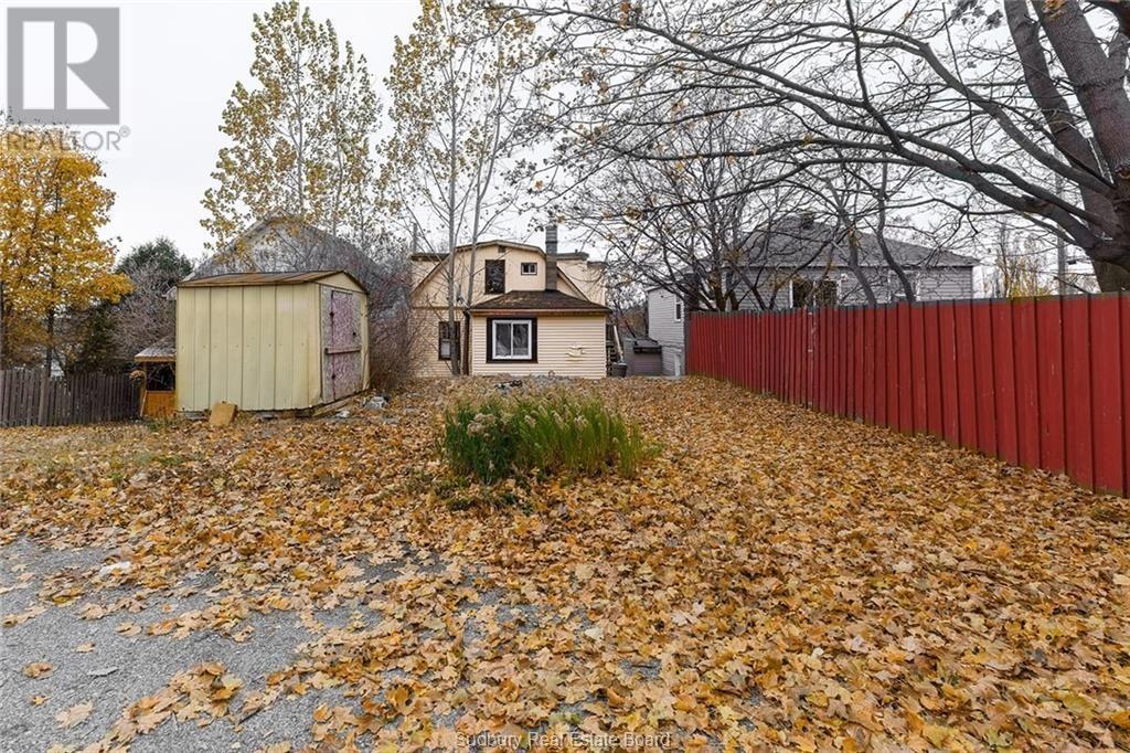 474 Burton Avenue W, Sudbury, Ontario  P3C 4K7 - Photo 2 - 2127905