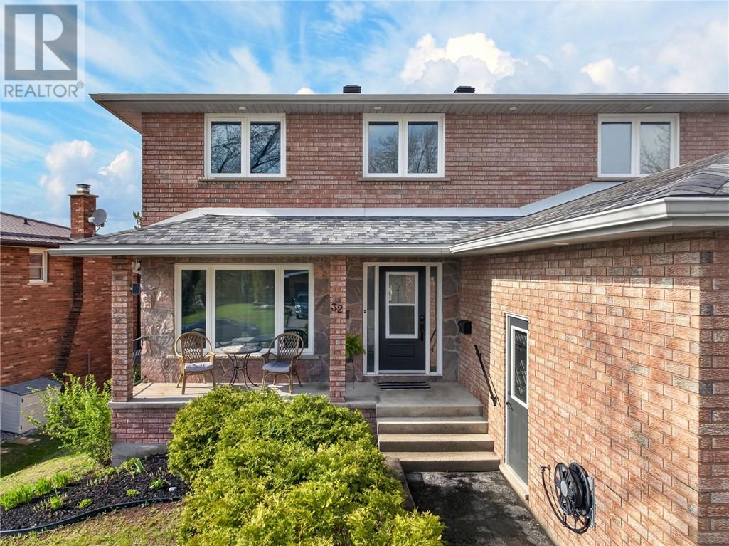 32 Thorncliffe Court, Sudbury, Ontario  P3A 5E9 - Photo 69 - 2127787