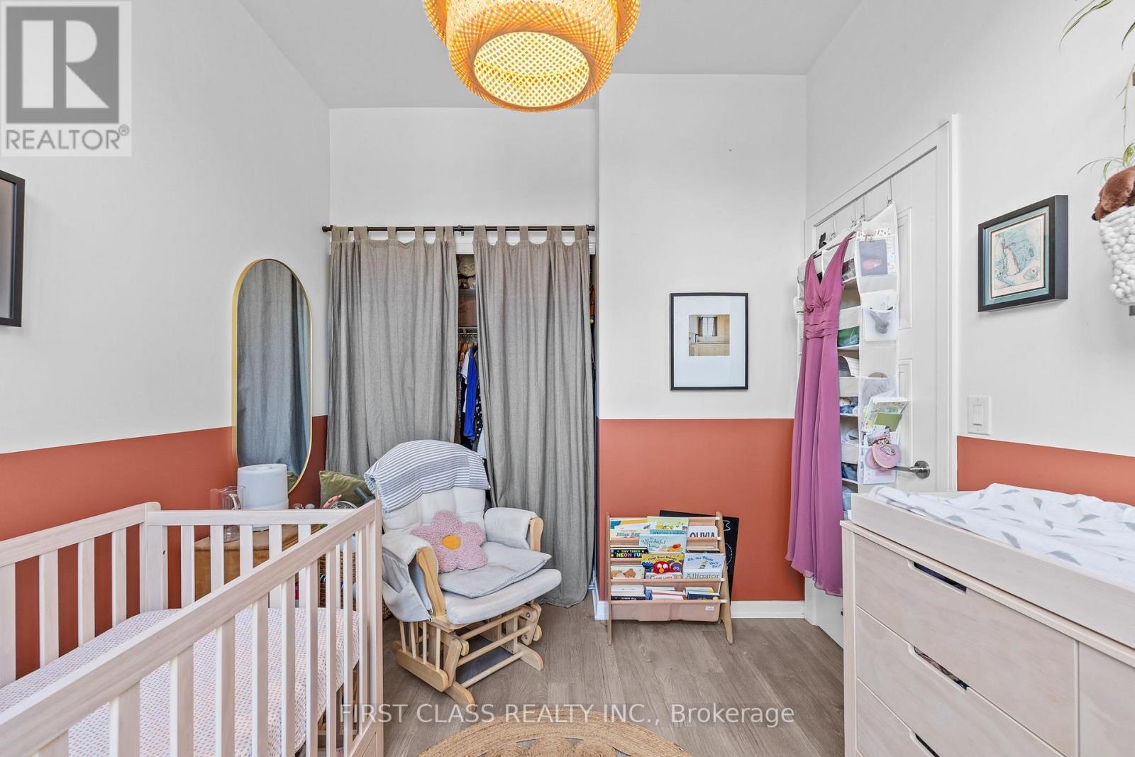 110 - 1 Neighbourhood Lane, Toronto, Ontario M8Y 0C2 - Photo 15 - W13141662