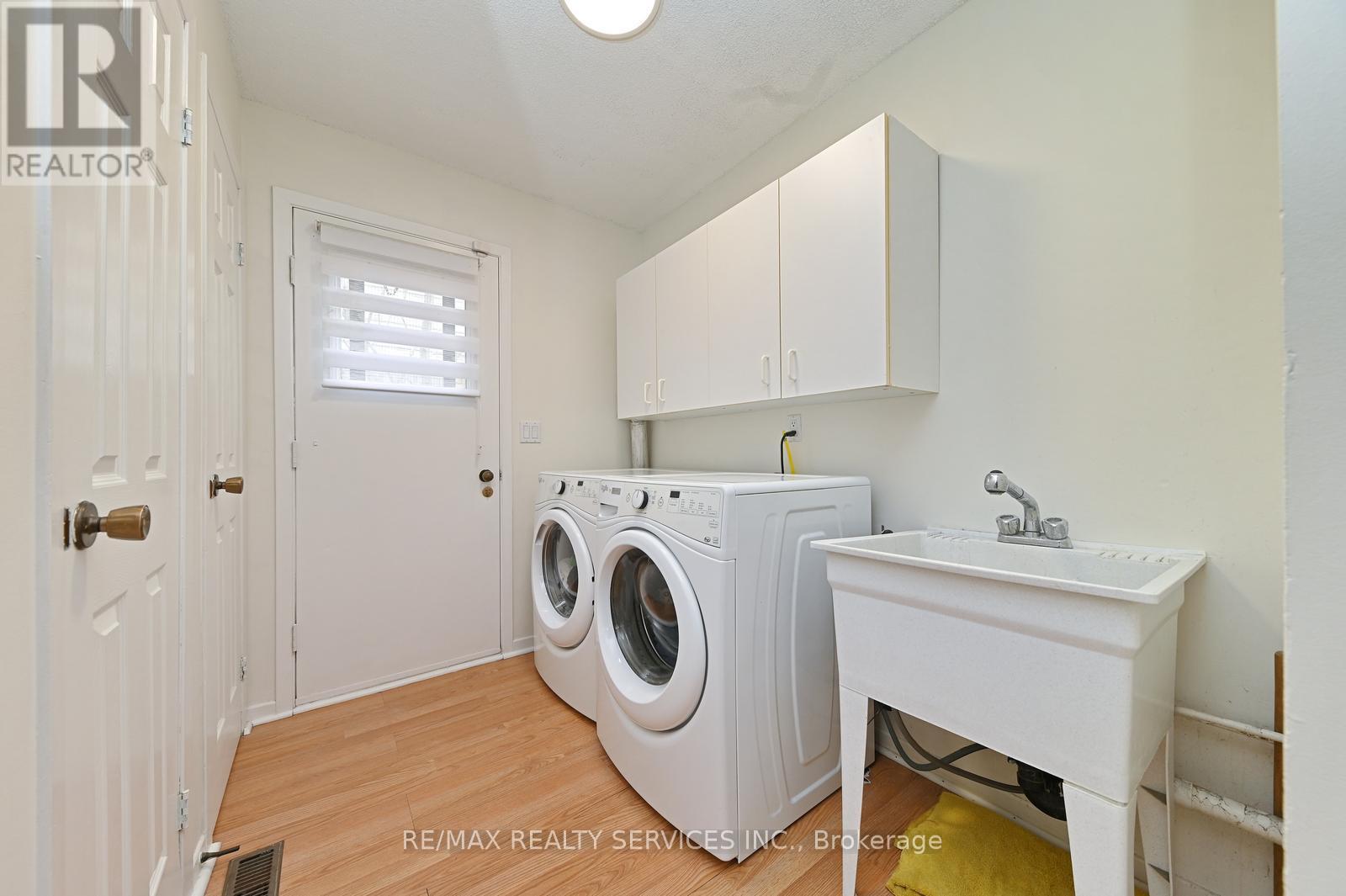65 Massey Street, Brampton, Ontario  L6S 3A3 - Photo 17 - W13146308
