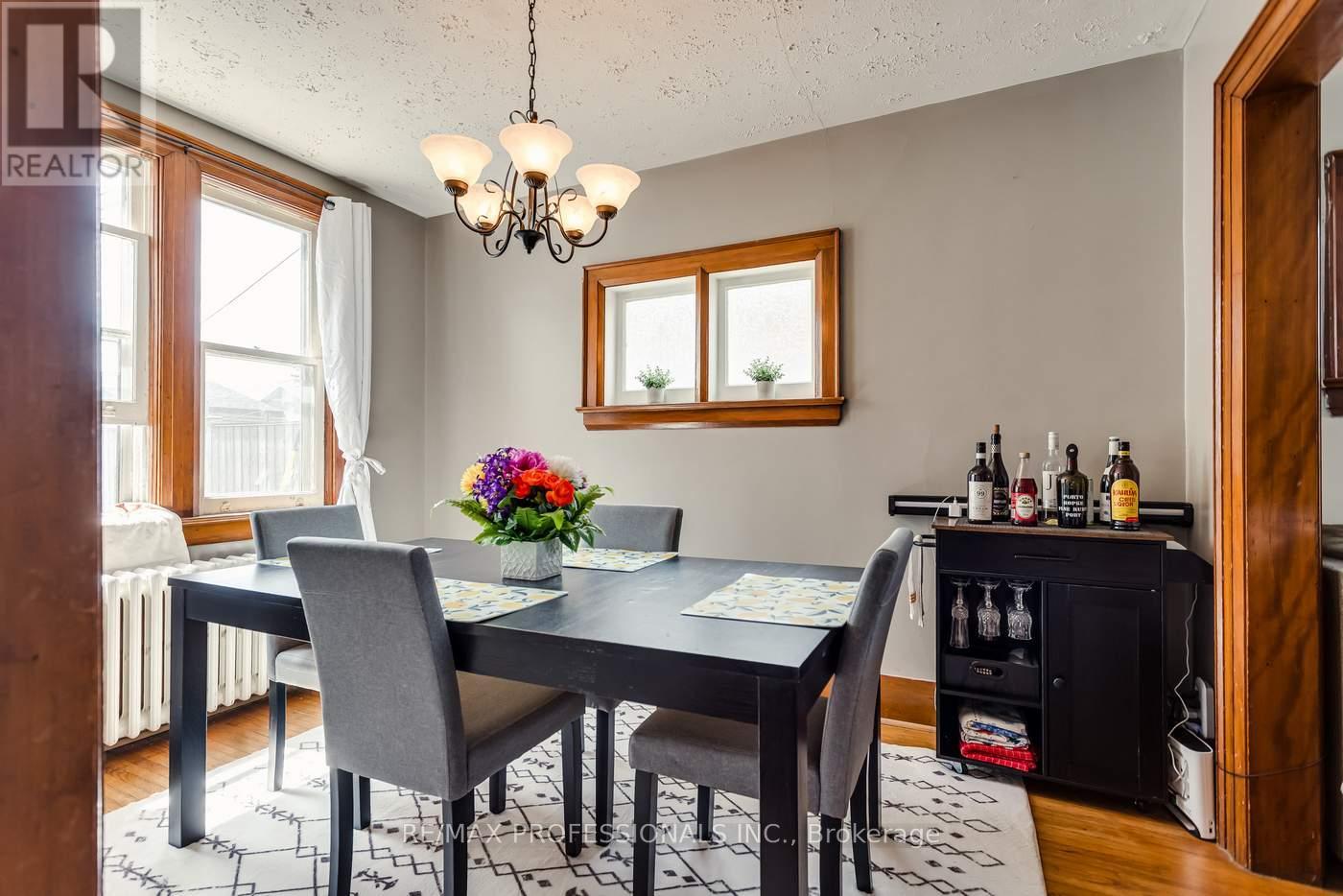 155 Aileen Avenue, Toronto, Ontario  M6M 1G1 - Photo 9 - W13145650