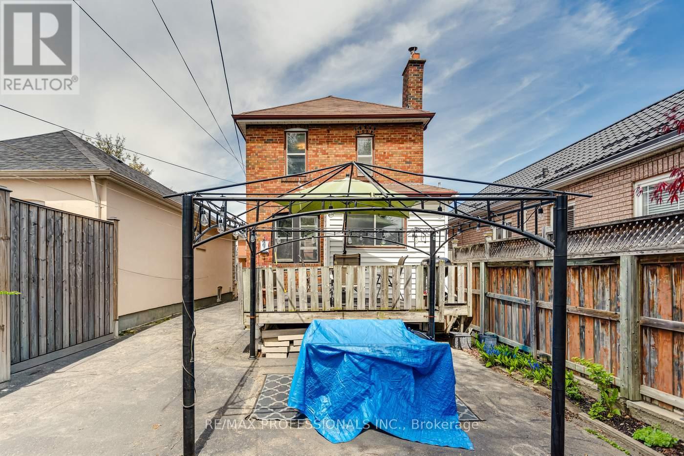 155 Aileen Avenue, Toronto, Ontario  M6M 1G1 - Photo 34 - W13145650