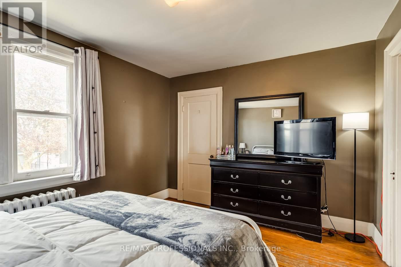 155 Aileen Avenue, Toronto, Ontario  M6M 1G1 - Photo 20 - W13145650
