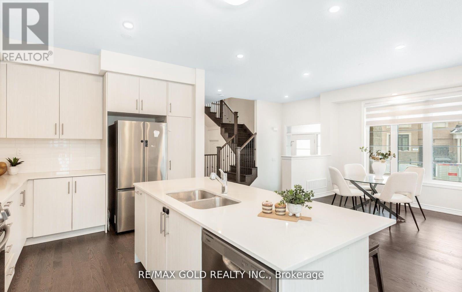 Upper - 1442 Watercress Way, Milton, Ontario  L9E 1T8 - Photo 13 - W13146720