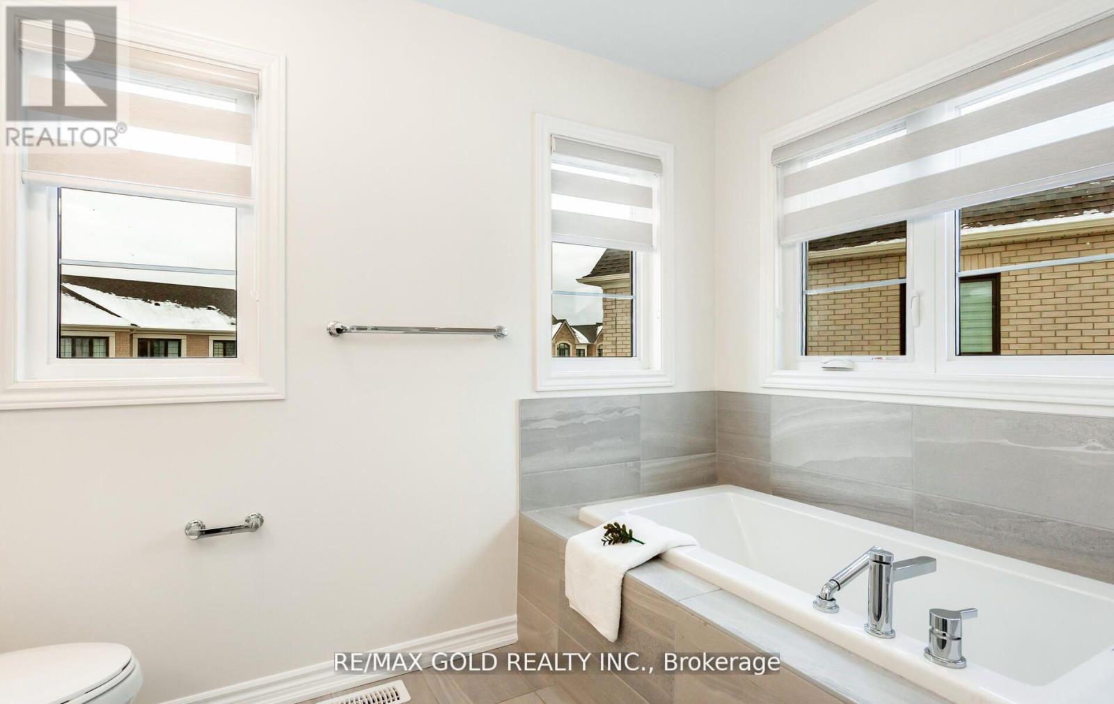 Upper - 1442 Watercress Way, Milton, Ontario  L9E 1T8 - Photo 25 - W13146720