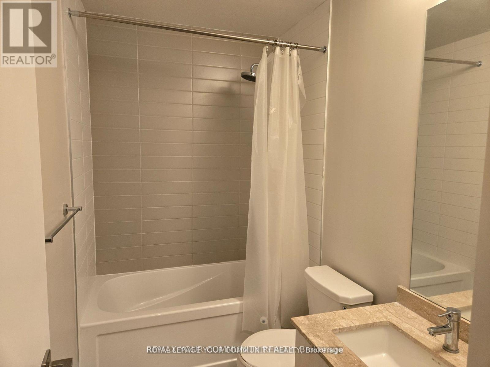 2016 - 4055 Parkside Village Drive, Mississauga, Ontario  L5B 0K8 - Photo 12 - W13146730