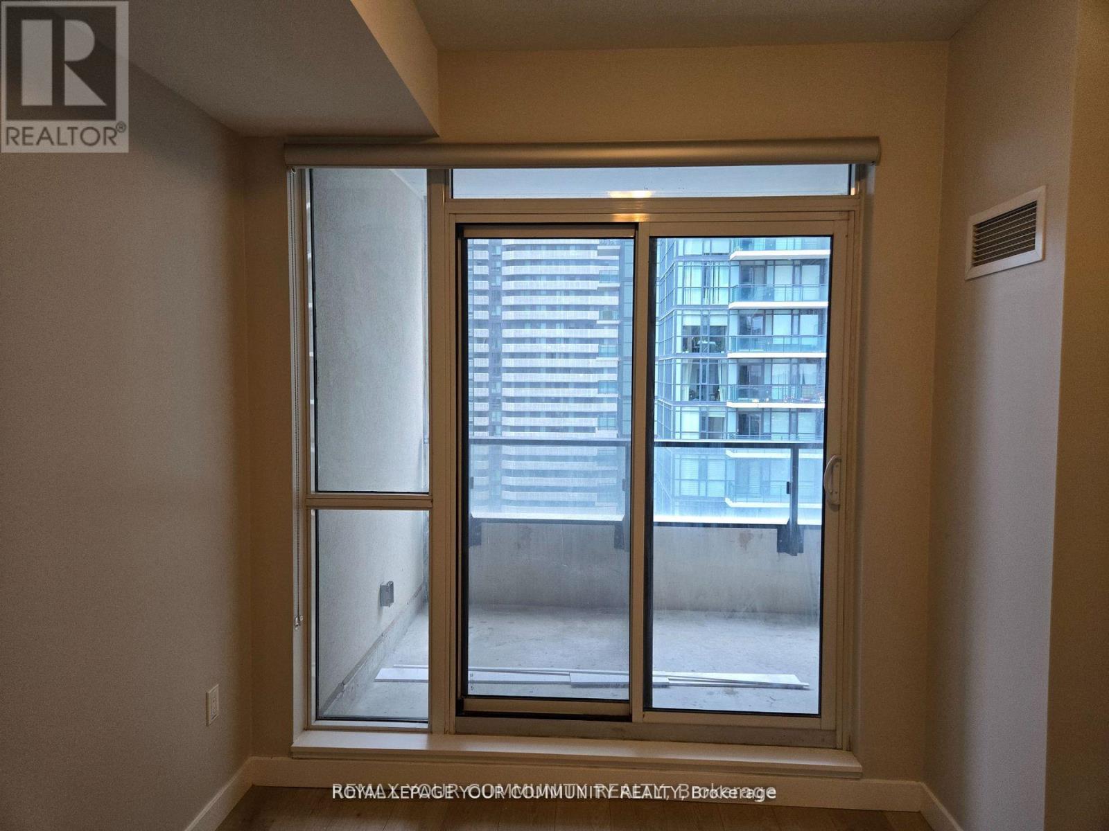 2016 - 4055 Parkside Village Drive, Mississauga, Ontario  L5B 0K8 - Photo 8 - W13146730