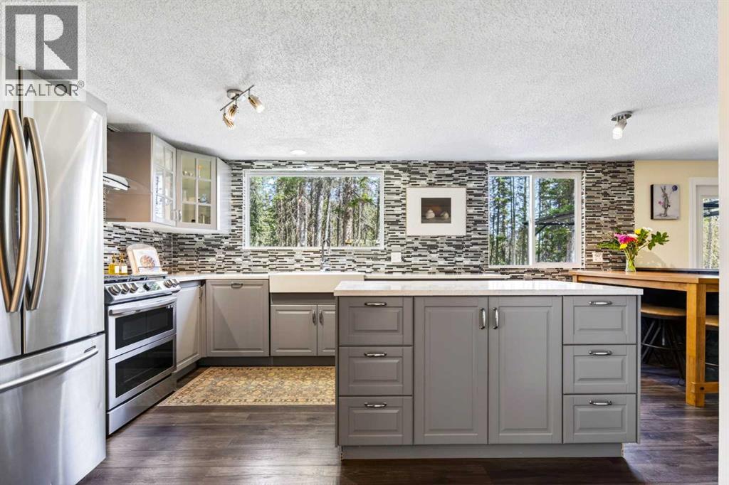 76 Redwood Meadows Drive, Rural Rocky View County, Alberta  T3Z 1A3 - Photo 14 - A2310162