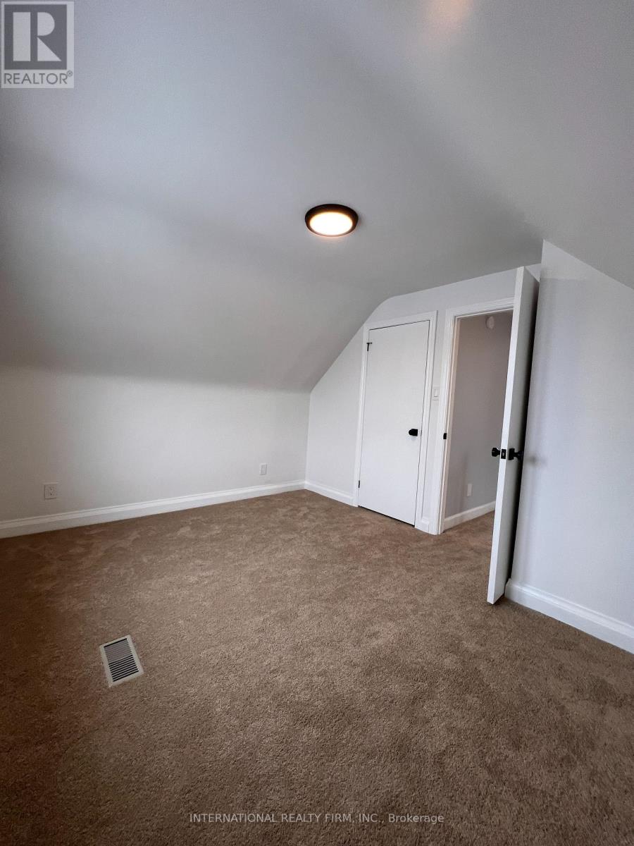 9 Admiral Road, St. Catharines, Ontario L2P 1G4 - Photo 15 - X13015256