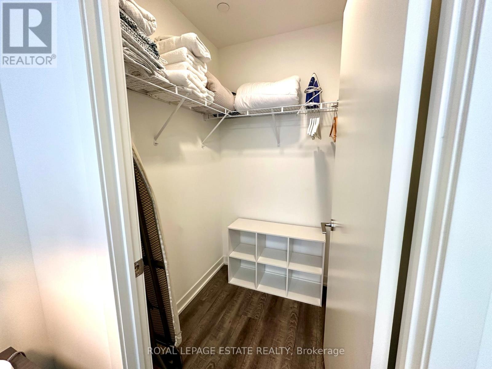 709 - 1808 St. Clair Avenue W, Toronto, Ontario  M6N 0C1 - Photo 11 - W13146810