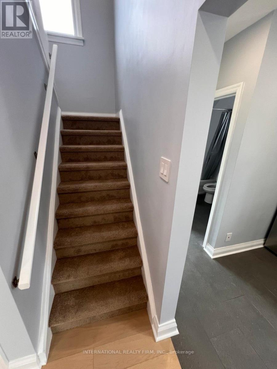 9 Admiral Road, St. Catharines, Ontario L2P 1G4 - Photo 12 - X13015256