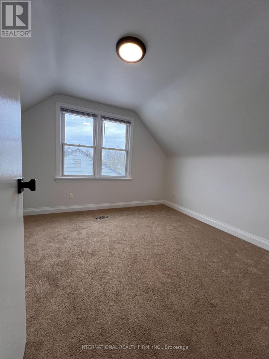 9 Admiral Road, St. Catharines, Ontario L2P 1G4 - Photo 14 - X13015256