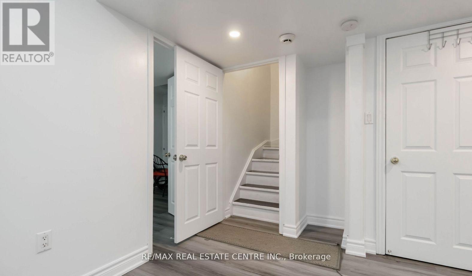Basement - 5438 Tenth Line W, Mississauga, Ontario L5M 0G5 - Photo 4 - W13146870