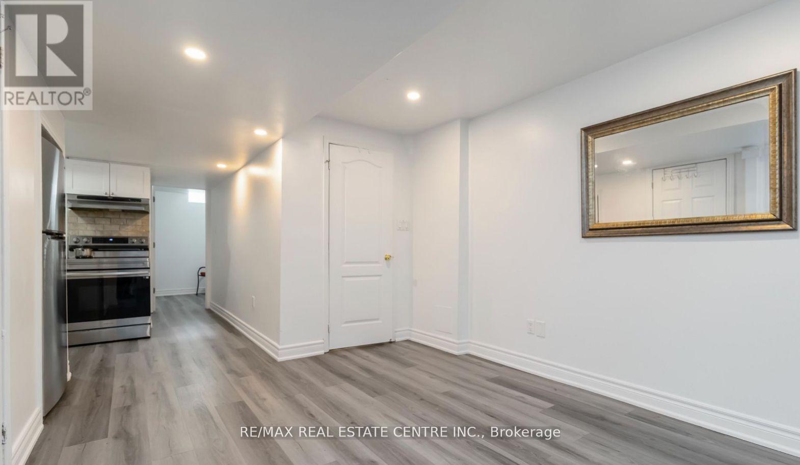 Basement - 5438 Tenth Line W, Mississauga, Ontario L5M 0G5 - Photo 6 - W13146870