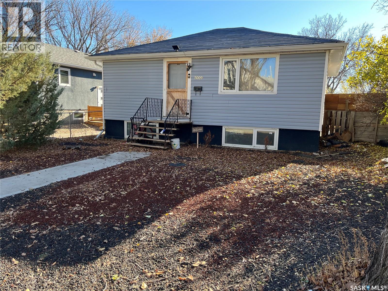 5009 8TH AVENUE, Regina, Saskatchewan