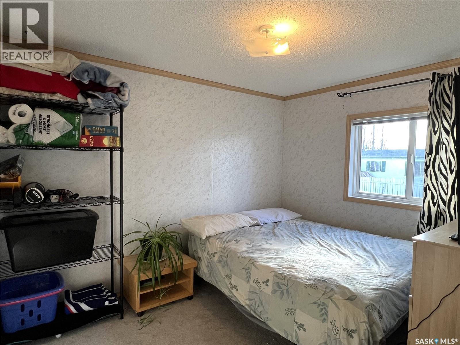 514 6th Avenue E, Meadow Lake, Saskatchewan  S9X 1J3 - Photo 14 - SK036512