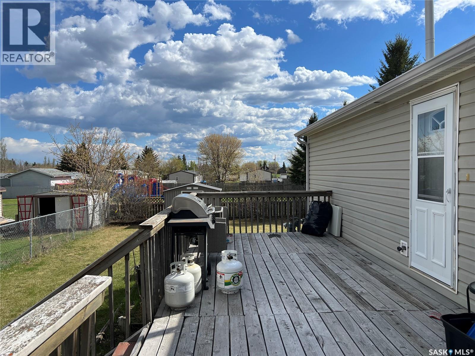 514 6th Avenue E, Meadow Lake, Saskatchewan  S9X 1J3 - Photo 20 - SK036512