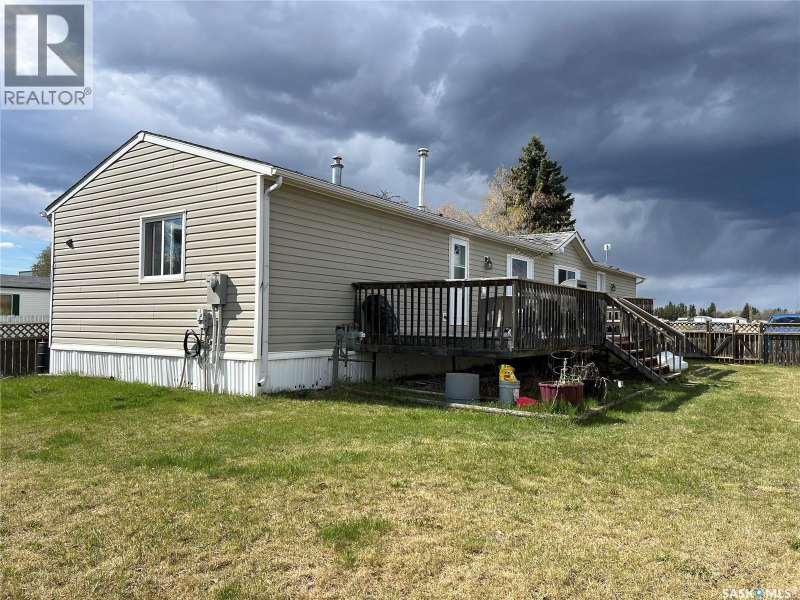 514 6th Avenue E, Meadow Lake, Saskatchewan  S9X 1J3 - Photo 24 - SK036512