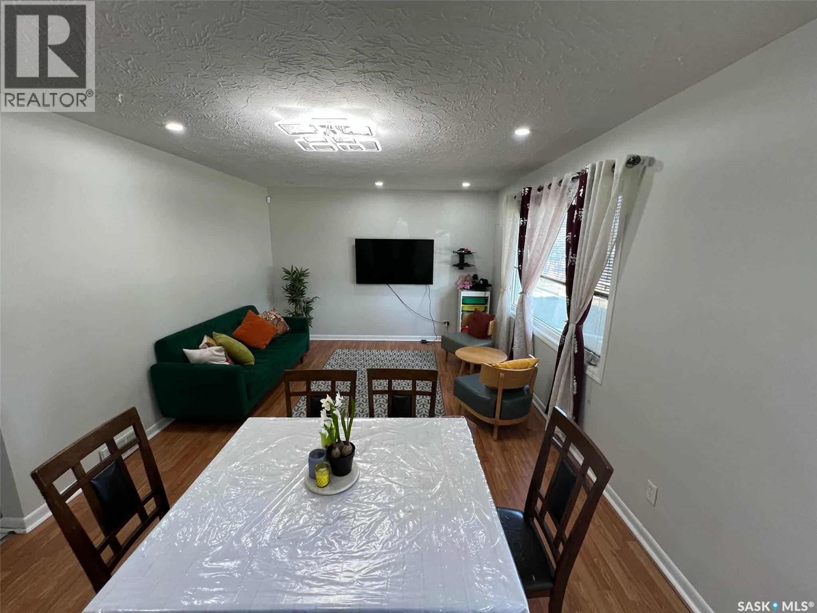 1116 Cumberland Avenue S, Saskatoon, Saskatchewan  S7H 2L7 - Photo 6 - SK036502