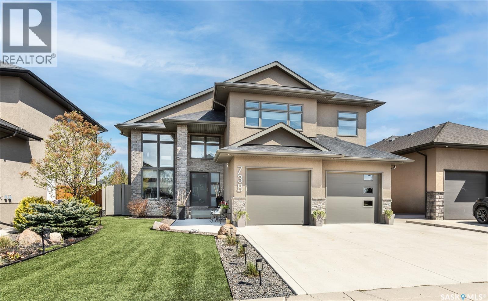 738 Atton Crescent, Saskatoon, Saskatchewan  S7W 0K5 - Photo 1 - SK036467