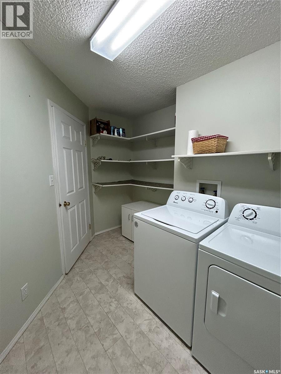 408 740 9th Street, Humboldt, Saskatchewan  S0K 2A0 - Photo 29 - SK036458