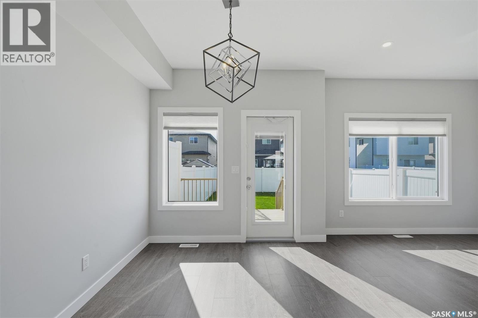 348 Brighton Gate, Saskatoon, Saskatchewan  S7V 0P9 - Photo 17 - SK036386