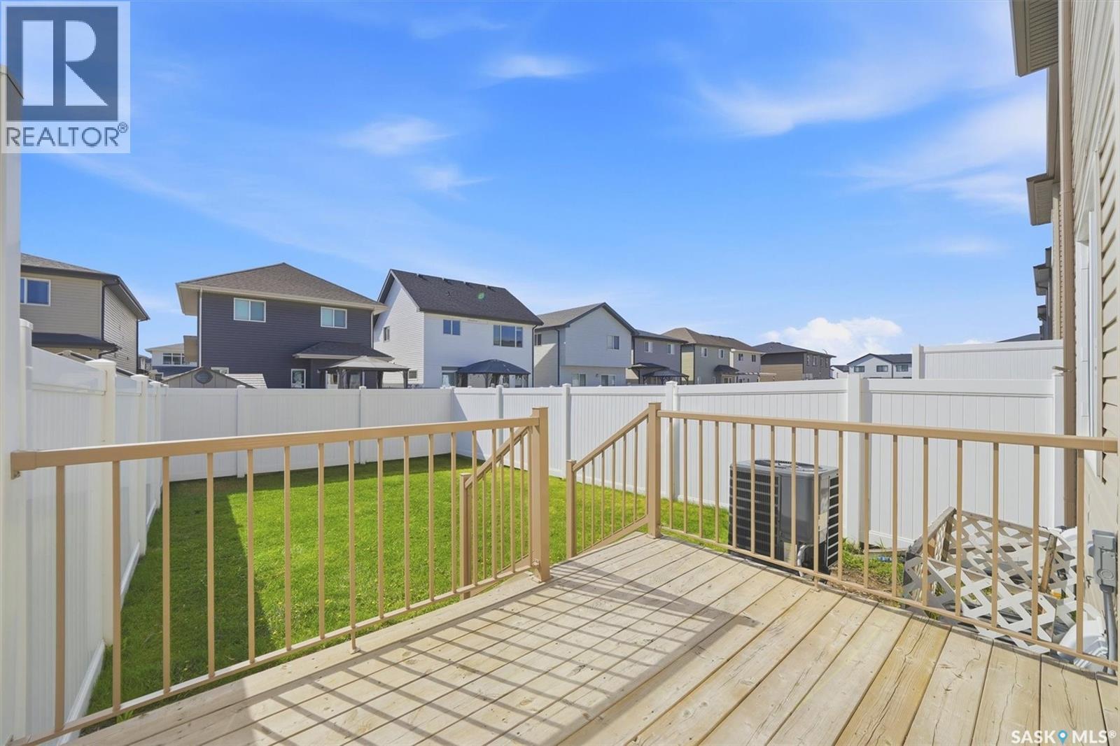 348 Brighton Gate, Saskatoon, Saskatchewan  S7V 0P9 - Photo 35 - SK036386