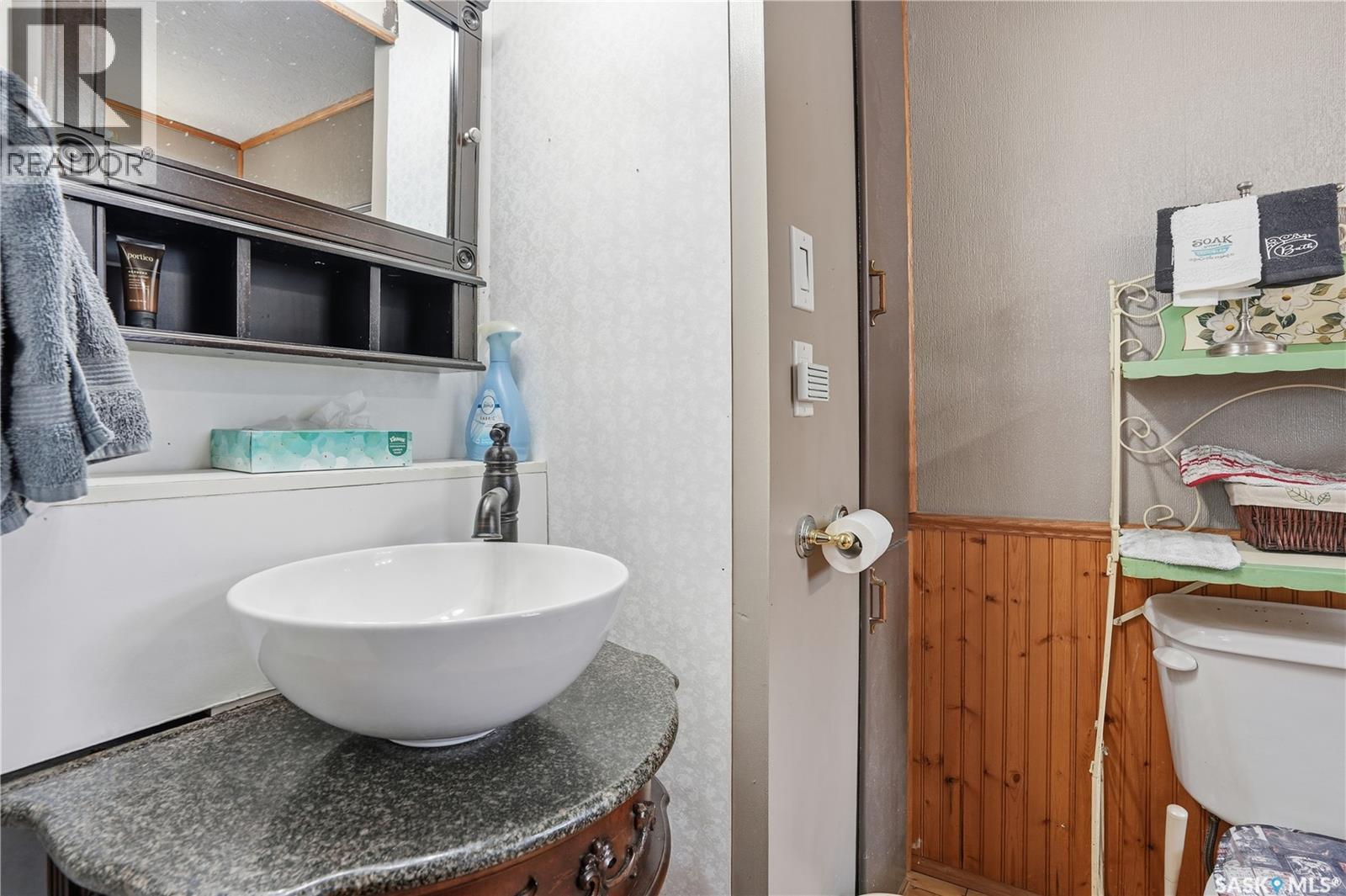 210 Railway Avenue, Mortlach, Saskatchewan  S0H 3E0 - Photo 15 - SK036236