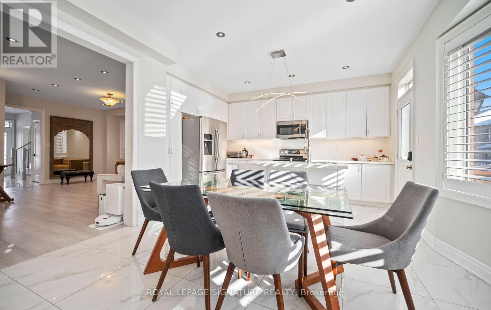 5532 Ethan Drive, Mississauga, Ontario  L5M 0N2 - Photo 9 - W12747660