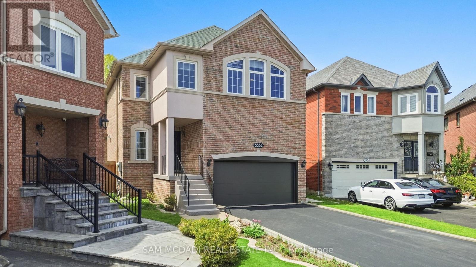 5532 WINDY HILL COURT, Mississauga, Ontario