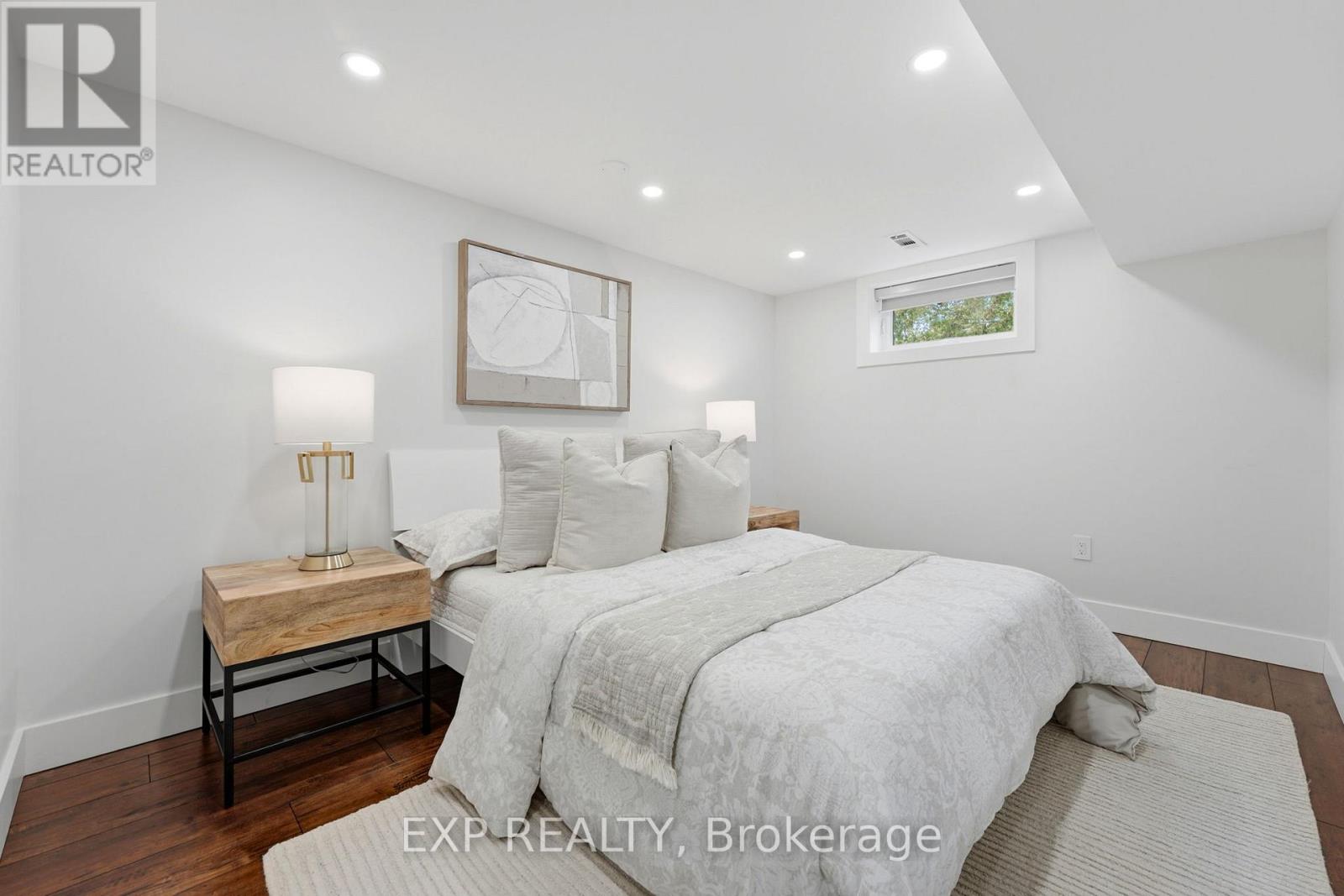 2504 Yarmouth Crescent, Oakville, Ontario  L6L 2M8 - Photo 22 - W13147258