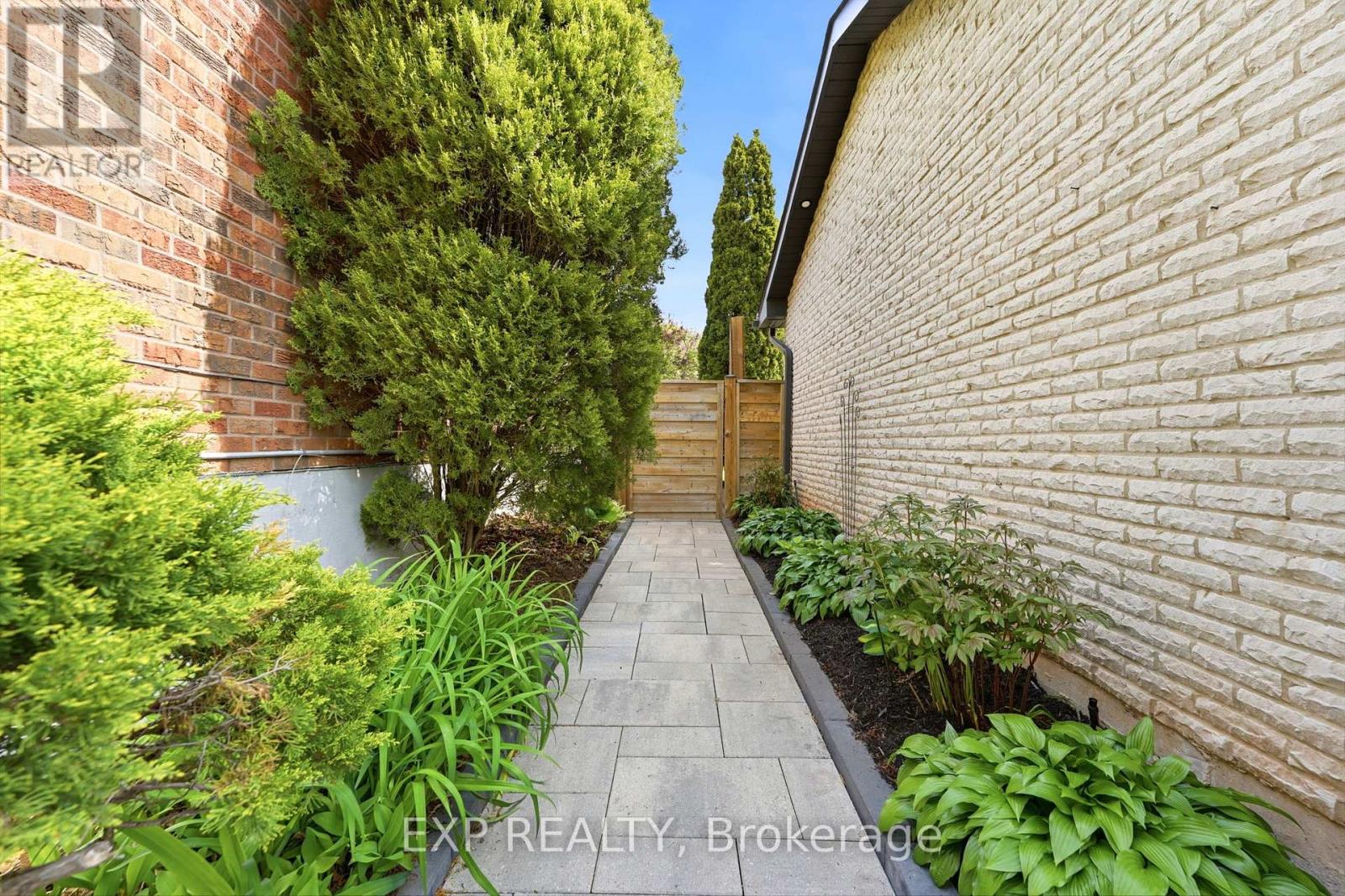2504 Yarmouth Crescent, Oakville, Ontario  L6L 2M8 - Photo 33 - W13147258