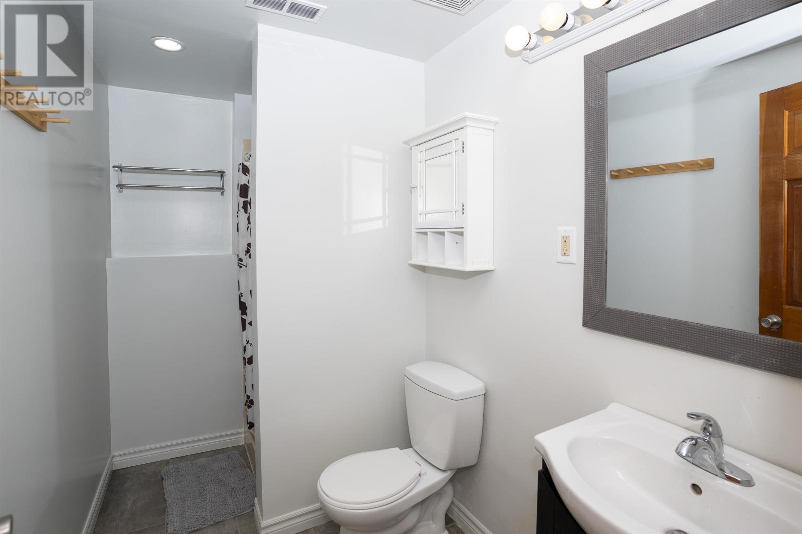 90 Logan Ave, Thunder Bay, Ontario  P7A 6P9 - Photo 31 - TB2601099