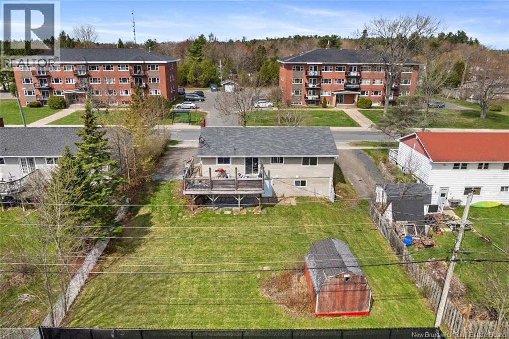 368 Canterbury Drive, Fredericton, New Brunswick  E3B 4L9 - Photo 5 - NB139825